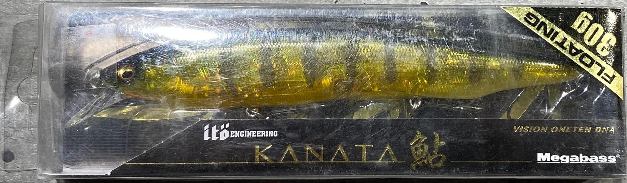 Prez Tackle Box - Megabass  Kanata Floating