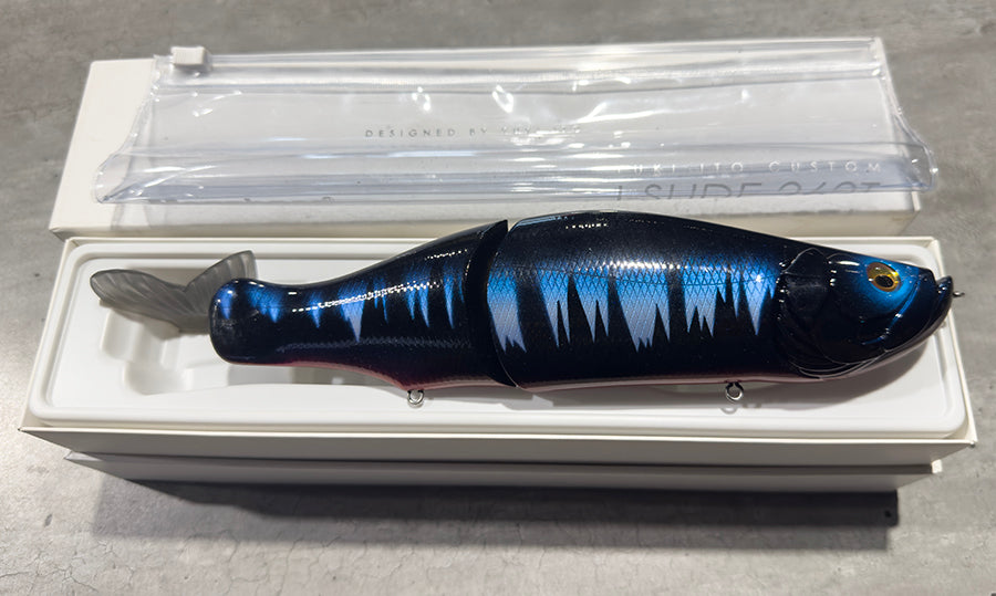 Prez Tackle Box - Megabass I-Slide 262T Black Hasu SPC